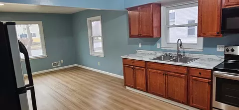 Kitchen - 809 10th Ave N, Saint Cloud, MN 56303 photo 2 of 2