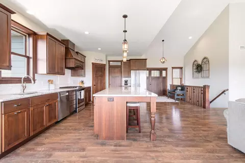 Kitchen - 4 170th St, River Falls, WI 54022 photo 2 of 5