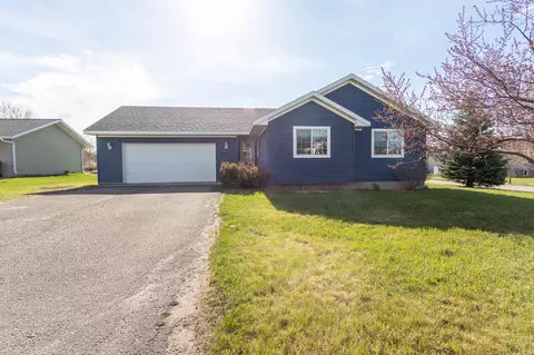 1803 Jasmine Dr, Alexandria, MN 56308