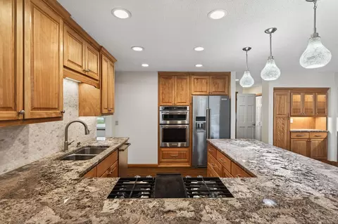 8057 Garfield St NE, Spring Lake Park, MN 55432