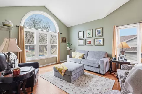 14657 Bridle Ridge Trl NE, Prior Lake, MN 55372