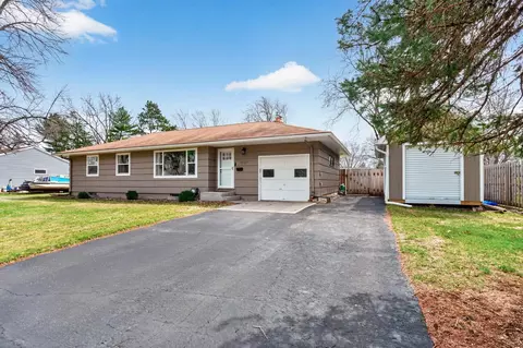 8017 66th Ave N, Brooklyn Park, MN 55428