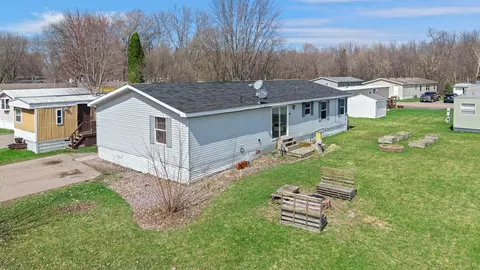View/Area - 511 Elm St E, Buffalo, MN 55313 photo 5 of 12