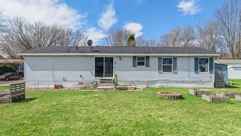 Exterior - 511 Elm St E, Buffalo, MN 55313 photo 6 of 6