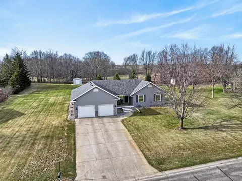 3860 Latoka View Ln SW, Alexandria, MN 56308