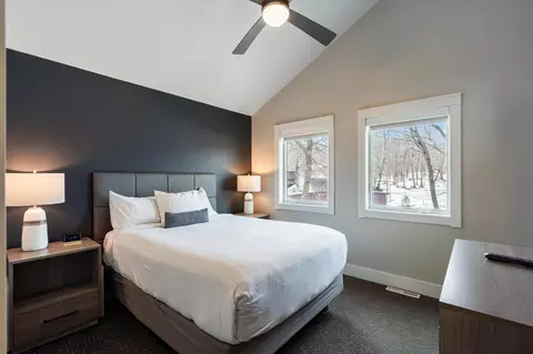 Bedroom - 6916 Beach View Lane Northwest, Walker, MN 56484 photo 6 of 6