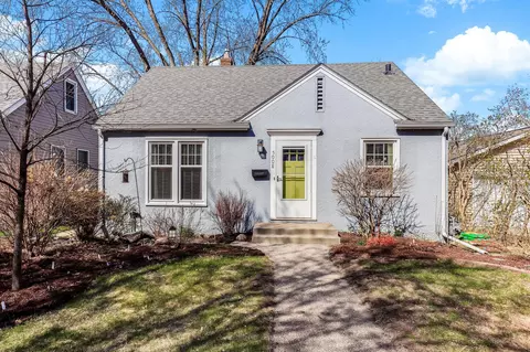 5008 5th St NE, Columbia Heights, MN 55421