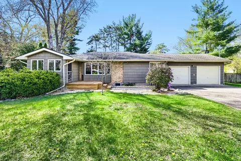 1616 Lorane Ave, White Bear Township, MN 55110