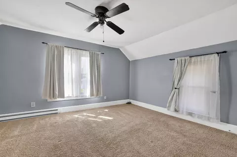 Bedroom - 640 2nd Ave NW, Plainview, MN 55964 photo 6 of 9