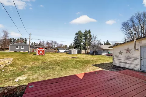 Exterior - 640 2nd Ave NW, Plainview, MN 55964 photo 3 of 7