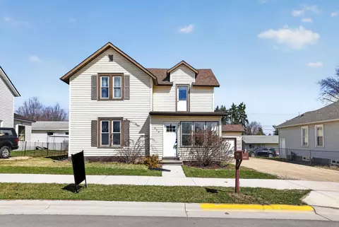 640 2nd Ave NW, Plainview, MN 55964