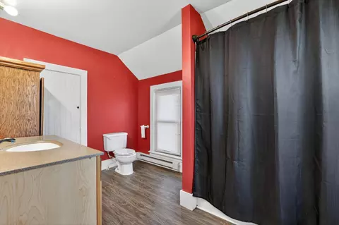 Bath - 640 2nd Ave NW, Plainview, MN 55964 photo 3 of 3