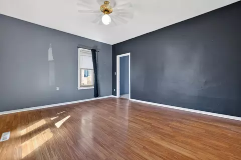 Living - 640 2nd Ave NW, Plainview, MN 55964 photo 5 of 5