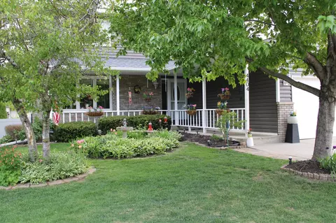 4404 57th St NW, Rochester, MN 55901
