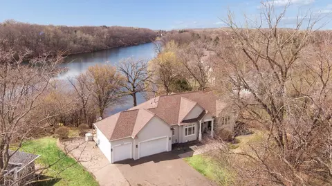 4367 Lexington Ave N, Arden Hills, MN 55126