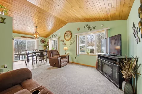12011 Dogwood St, Zimmerman, MN 55398