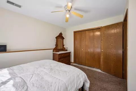Bedroom - 32185 Terry Rd, Avon, MN 56310 photo 7 of 9