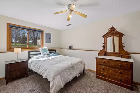 Bedroom - 32185 Terry Rd, Avon, MN 56310 photo 6 of 9