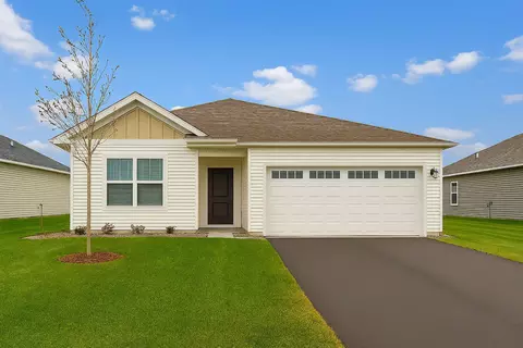 7701 Birch St, Clear Lake, MN 55319