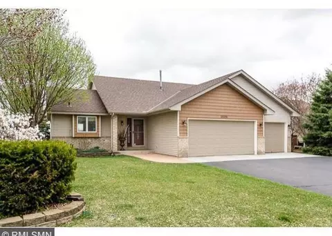 15556 Danbury Ave W, Rosemount, MN 55068