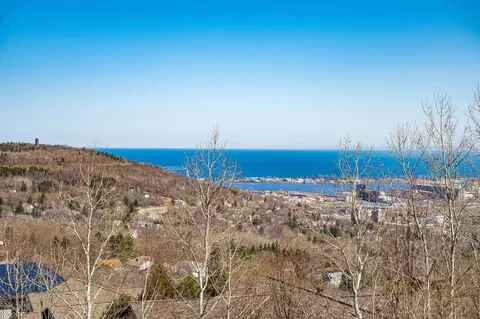 29 Nn W 15th St, Duluth, MN 55806 photo 4