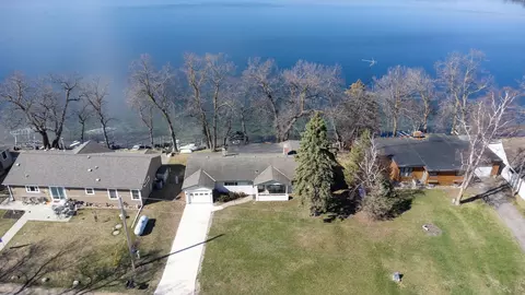 20447 624th Ave, Litchfield, MN 55355