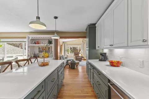 Kitchen - 8019 122nd Ln N, Champlin, MN 55316 photo 6 of 8