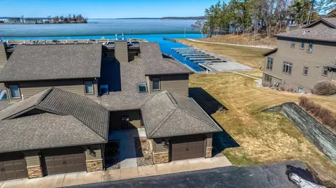 908 Railroad Ave W, Walker, MN 56484