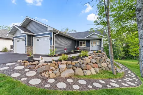 3959 Peyton Ln, Hermantown, MN 55811
