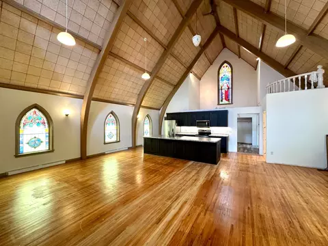 505 Minnesota St, Chester, IA 52134