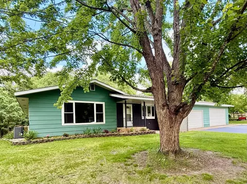 1811 Timber Ln NE, Alexandria, MN 56308
