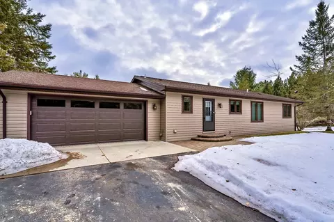 17096 Skyview Dr NW, Bemidji, MN 56601
