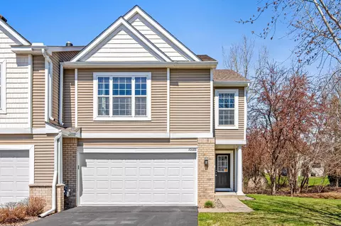 10686 Ironwood Pkwy, Woodbury, MN 55129
