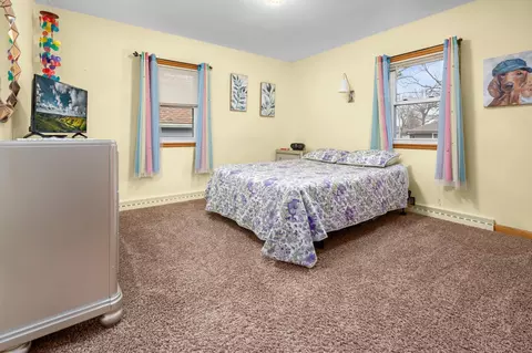 Bedroom - 663 Roosevelt Rd, Saint Cloud, MN 56301 photo 3 of 4