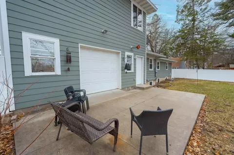 Exterior - 663 Roosevelt Rd, Saint Cloud, MN 56301 photo 7 of 9