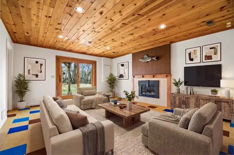 Living - 3930 Glendale Dr, Excelsior, MN 55331 photo 4 of 4