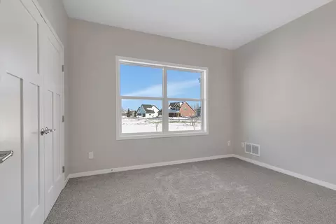 Bedroom - 3085 Nottingham Rd S, Saint Cloud, MN 56301 photo 2 of 3