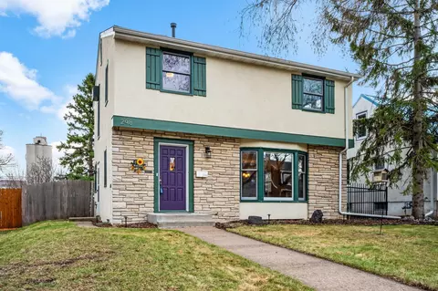 298 Washburn Ave N, Minneapolis, MN 55405