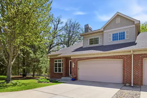 9836 Belmont Ln, Eden Prairie, MN 55347
