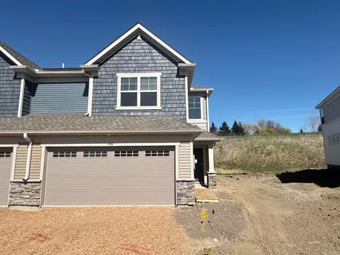 186 Huntington Dr, Waconia, MN 55387