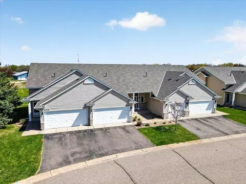 21712 Evergreen Trl, Rogers, MN 55374