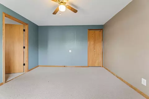 Bedroom - 160 Orchard Manor Dr SE, Plainview, MN 55964 photo 6 of 6