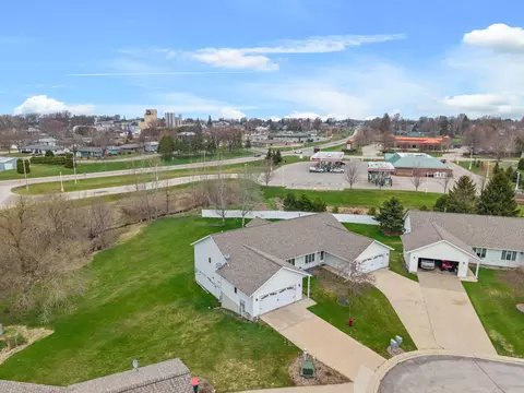 View/Area - 160 Orchard Manor Dr SE, Plainview, MN 55964 photo 1 of 2