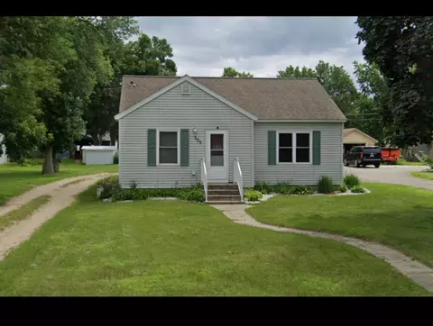 325 Lake Ave S, Paynesville, MN 56362