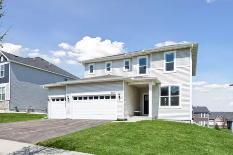 9046 Meadows Dr, Victoria, MN 55386