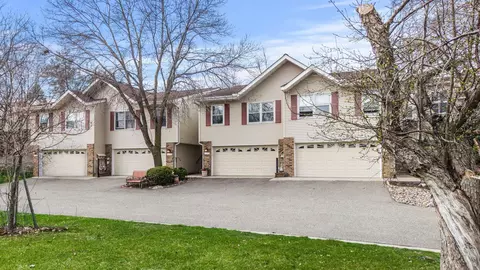 4211 Heine Ct, Eagan, MN 55122