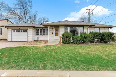 2600 Toledo Ave S, Saint Louis Park, MN 55416