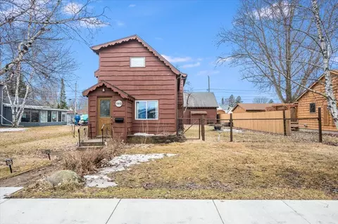 1912 E 3rd St, Superior, WI 54880