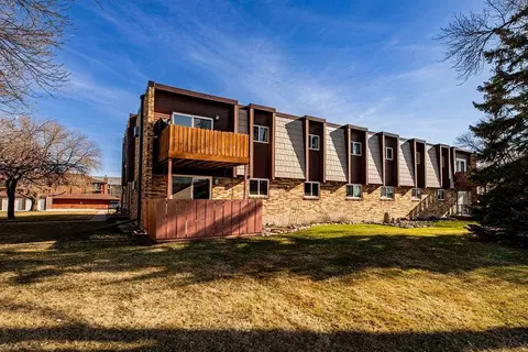 715 32nd Ave N #B203, Fargo, ND 58102