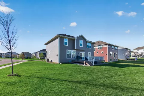 Exterior - 19314 Primrose Ln, Corcoran, MN 55340 photo 8 of 10